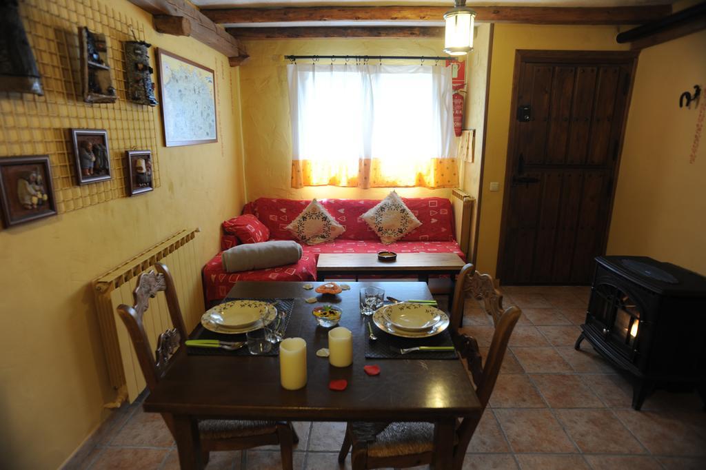 El Rincon De Monasterio Guest House Exterior photo